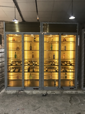 Colored 8K Mirror Finish Glass Living Room Luxury Modern Wine Cabinets 304 201