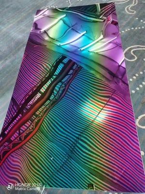 İyi bir fiyat. Çok renkli gökkuşağı ayna sanat renkli paslanmaz çelik levha 3.0mm Dekorasyon için çevrimiçi