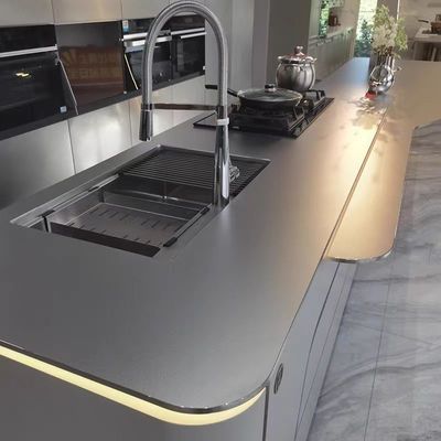 İyi bir fiyat. Özel 316L Saç çizgisi fırçalandırılmış embossed beadblasting yüzeyi paslanmaz çelik levhalar 304 yuvarlak kenarlı mutfak masaüstü çevrimiçi