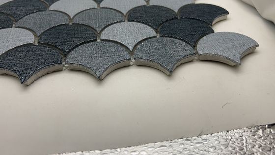 İyi bir fiyat. Paslanmaz Çelik Oda Bölücü fırçalanmış Paslanmaz Çelik Mozaik Kelepçesi çevrimiçi