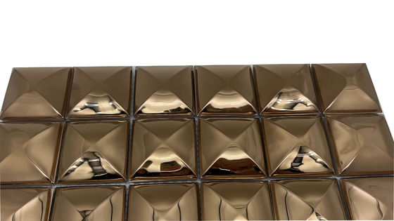 İyi bir fiyat. Yüksek Kaliteli 300*300 3D Ekmek Titanyum Ayna 304 Paslanmaz Çelik Dekoratif Mozaik Kelepçesi çevrimiçi
