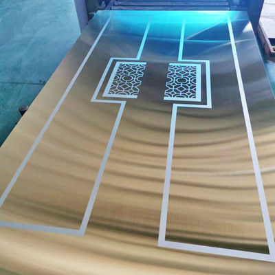 İyi bir fiyat. İç dolap için 8K Renkli 304 Paslanmaz Çelik Çizilmiş Yaprak çevrimiçi